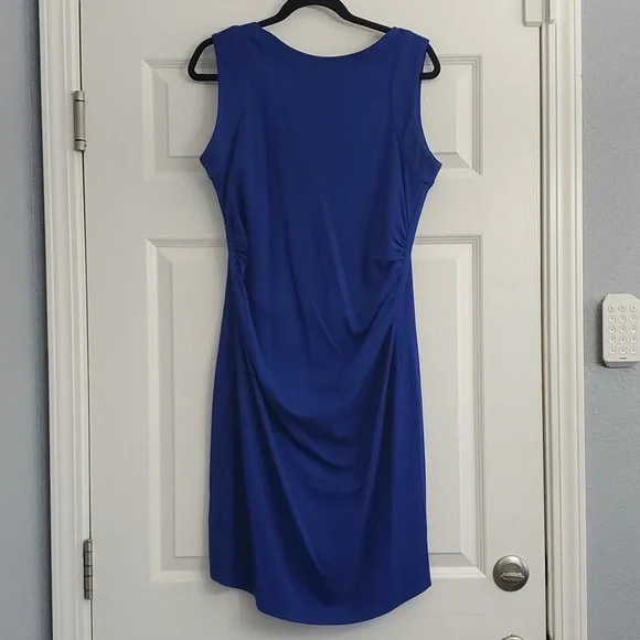 Maternity dress - Picture 1 of 4